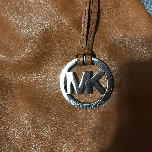 Gorgeous Michael Kohr’s Purse - Picture 2 of 5